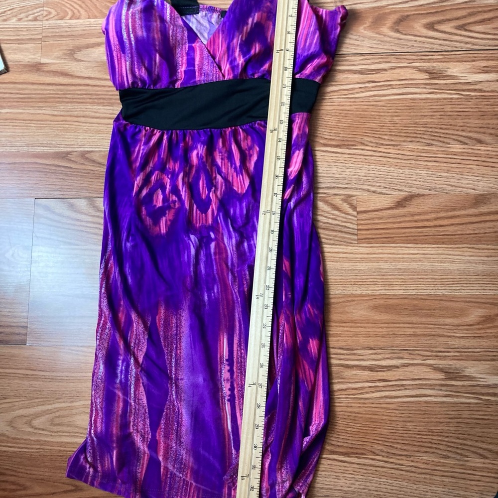 Dress - Picture 6 of 8